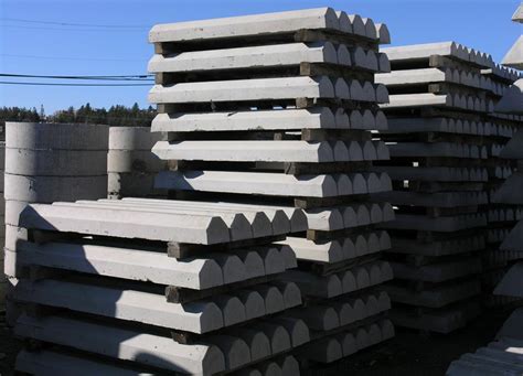 Precast Concrete Curbs & Road Barriers in BC, Kelowna & the Yukon