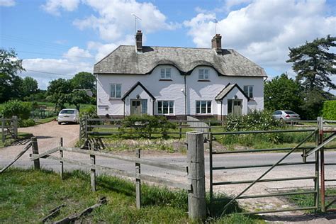 Houses In Tichborne © Graham Horn Geograph Britain And Ireland