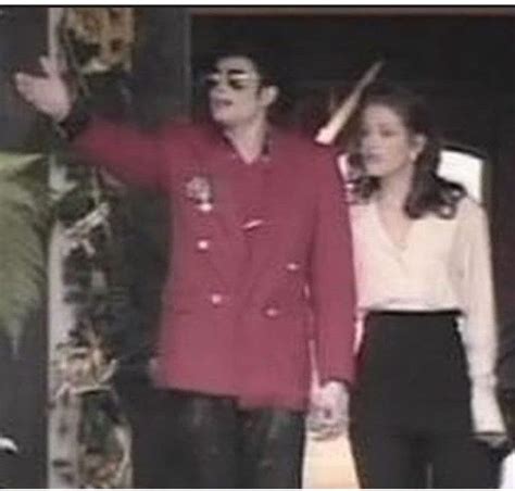 Pin By Lisa Jones On Michael And Lisa Marie Micheal Jackson Michael