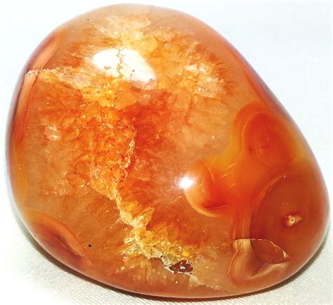 Red Carnelian Agate Crystal Chakra Healing Protection Stone