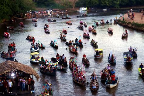 Pedreiras Pescadores e Fiéis participam de procissão fluvial e do