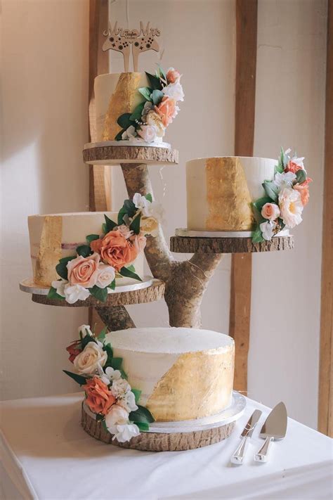 Cake Stands And Log Slices Simply Rustic