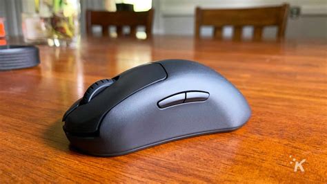 Review: SteelSeries Prime - a no-frills series of competitive gaming mice