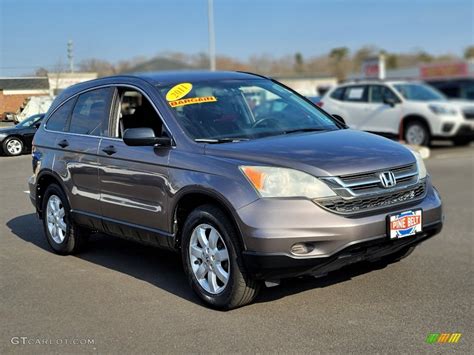 Polished Metal Metallic Honda Cr V Se Wd Photo