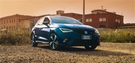 IMCDb org 2018 Seat Ibiza FR 5ª generación Typ 6F in Shade La hit