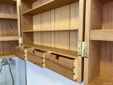 Medizinschrank Aus Massiv Eiche DICTUM Handwerksgalerie