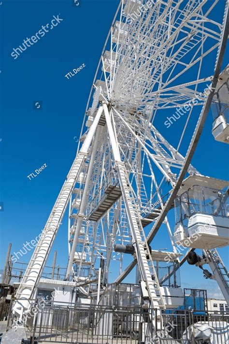 Quirky Angled Ferris Wheel View An Angled Perspective View Of A White