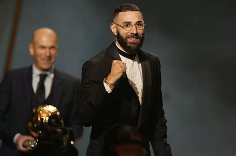 Karim Benzema Recibe El Balón De Oro 2022 Eusa News