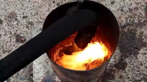 Waste Oil Burner Very Low Output Burning Wvo Youtube