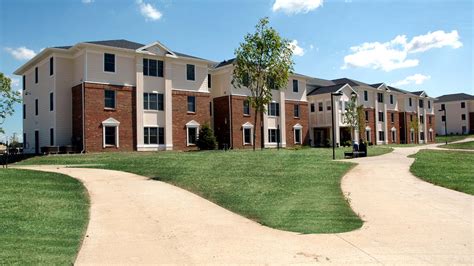 Indiana University Purdue University Fort Wayne Student Housing
