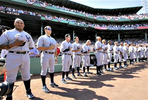 Red Sox, Yankees vintage uniforms in action - CBSSports.com