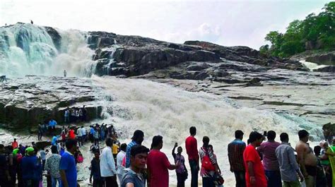 87+ most beautiful images in Kuntala Waterfall, Telangana, India