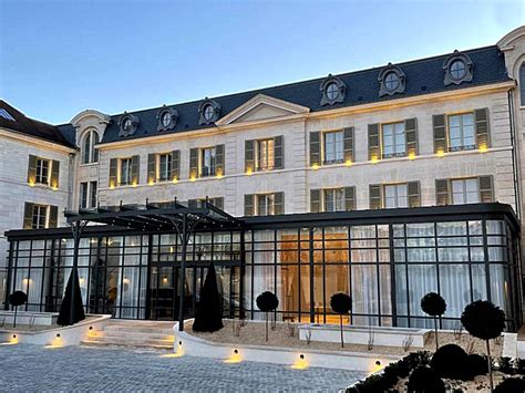 Top 5 Small Luxury Hotels in Troyes - Eva Novak's Guide 2023