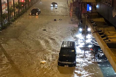 Hong Kong Flooded By Heaviest Rainfall In 140 Years