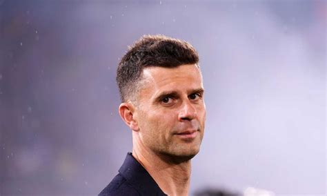 Le Parole Di Thiago Motta L Arrivo Di Thuram Le Visite Di Huijsen