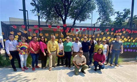 CELEBRA CONSULADO MES DEL ORGULLO GAY Lonuevoenlaredo