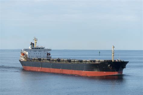 Top 7 VLCC Tanker Companies In The World - Insider Monkey