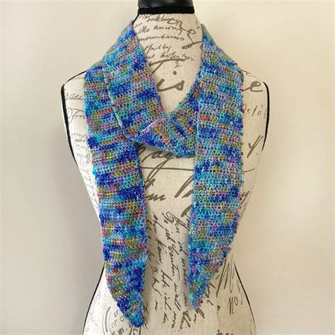 Super Simple Skinny Crochet Scarf Pattern Simply Hooked By Janet