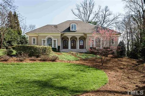 2114 Buckingham Rd Raleigh Nc 27607 Mls 2114360 Redfin