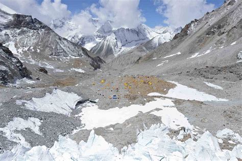 Makalu– Nepal, Asia 8,463m / 27,766 ft. - Madison Mountaineering