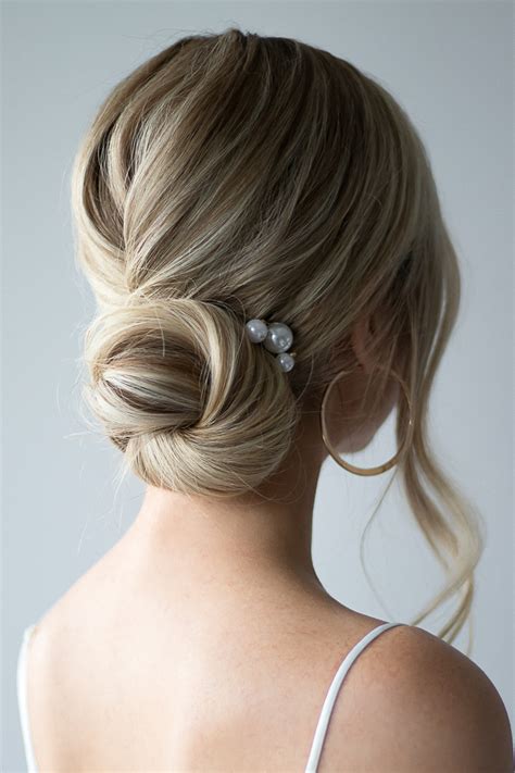 Simple Prom Hairstyles 2019 Perfect For Long Hair Alex Gaboury