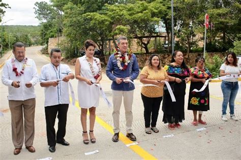 En Tuxtla Guti Rrez Rutilio Escand N Inaugura Calles De La Colonia