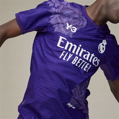 Quarta Camisa Do Real Madrid 2023 2024 é Lançada Pela Y 3 Mdf