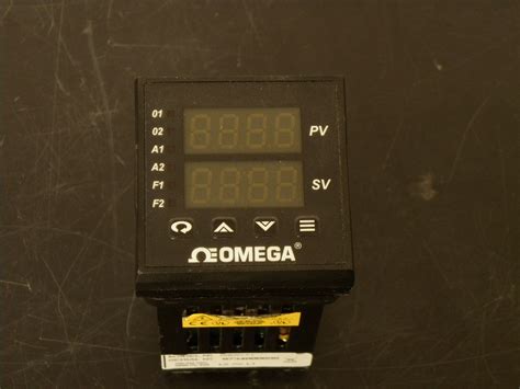 Omega Temperature Controller