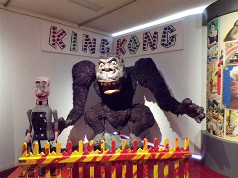 Stadtmuseum Puppet Exhibit King Kong 2 By Bornneat On Deviantart