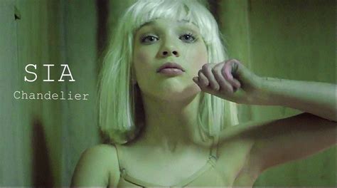 Secci N Visual De Sia Chandelier V Deo Musical Filmaffinity