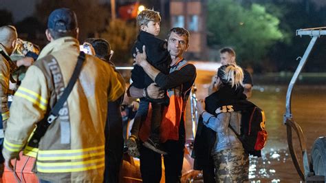 Turkey flash floods leave at least four people dead | Middle East Eye