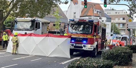 Tragischer Lkw Unfall Zehnjähriger Junge erliegt seinen Verletzungen