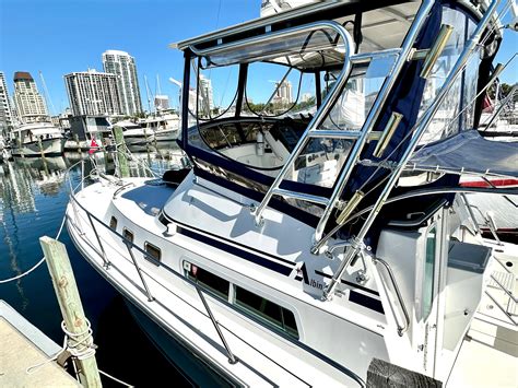 2004 Albin 35 Command Bridge Cruiser For Sale YachtWorld