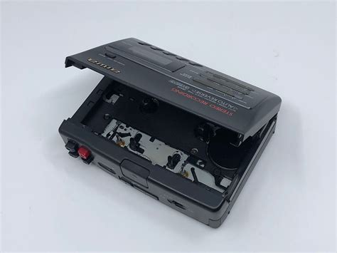 Aiwa Hs Js415 Portable Cassette Recorder