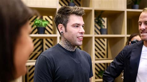 Fedez Parla Il Chirurgo Che Lo Ha Operato Per Un Tumore Al Pancreas