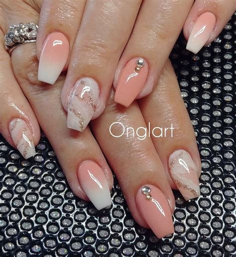 Pin by MoniLoveSol on Uñas Acrylic nails coffin short Acrylic nails