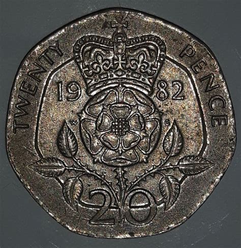 Rare 1982 UK 20 Twenty Pence Elizabeth II D. G. Reg. F. D. Metal Coin ...