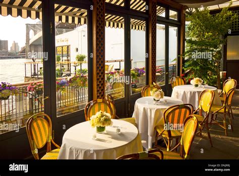 The River Cafe interior Brooklyn NY Stock Photo - Alamy