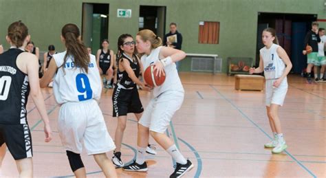 Basketball Sieg Im Letzten Saisonspiel Der U M Dels Des Tve Alles