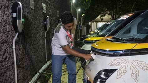 Pastikan Mobil Listrik Air Ev Sukses Beroperasi Selama Ktt G Bali