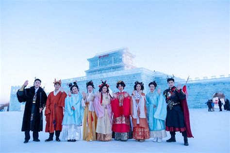 长春冰雪汉服天团花式推介长春冰雪 澎湃号政务 澎湃新闻 The Paper