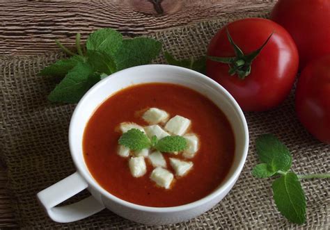 Zupa krem pomidorowy z mozzarellą DoradcaSmaku pl