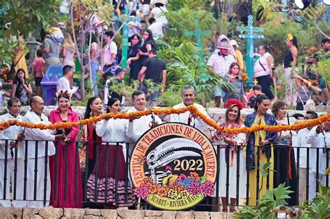 Asisti Lorena Cu Llar A La Inauguraci N Del Festival De Tradiciones De