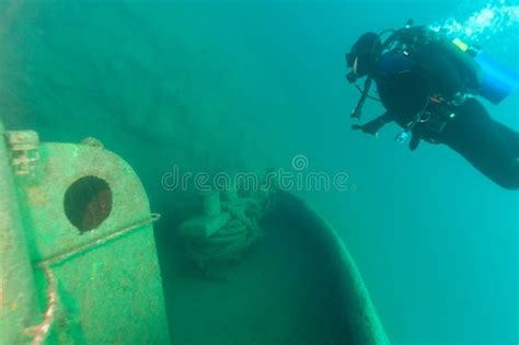 Munising Michigan, USA - August 13, 2021: Diver Exploring a Shipwreck in Grand Island Harbor Bay ...