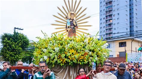 Dia De Santo Ant Nio Osasco Celebra Padroeiro Missas Prociss O E