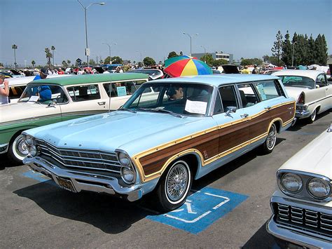 1960 Ford Country Squire - Information and photos - MOMENTcar