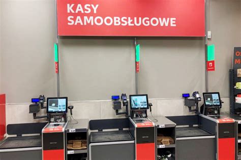 Kaufland W Lesznie Z Kasami Samoobs Ugowymi I Automatem Na Butelki