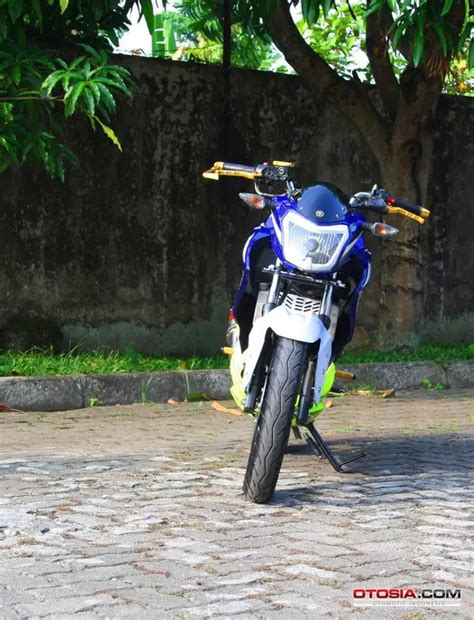 Yamaha New Vixion Modifikasi Minimalis Galeri Otosia