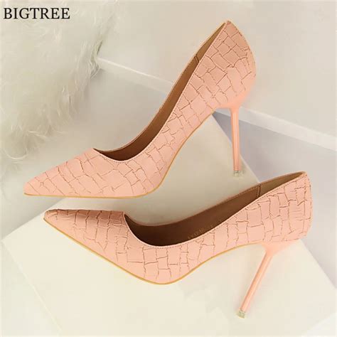 New Classic Stone Pattern Thin Heels Shoes Pointed Toe Fashion Shallow Women Pumps Pu Leather