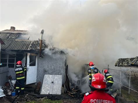 FOTO Incendiu la o locuință din Târgu Mureș Stiri din Mures Stiri